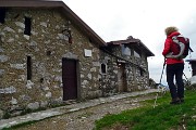 In Söc di Agnei (Cima degli Agnelli), detta anche Cima Camplano (2057 m) il 9 maggio 2015 - FOTOGALLERY